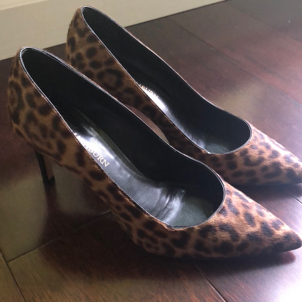 Leopard Pumps, made in Italy (new, size 38). Fits US 7 or 7 1/2